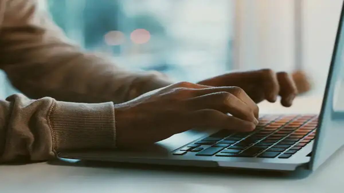 He applied for 3 years straight, got rejected and never gave up — what finally happened will move you to tears