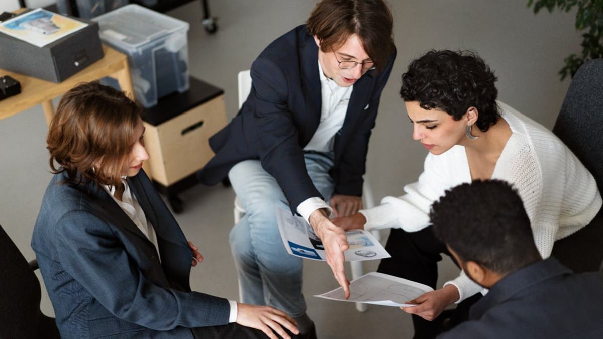 The Art of the Appraisal: When Employees Game the System and How Managers Can Win Back Value