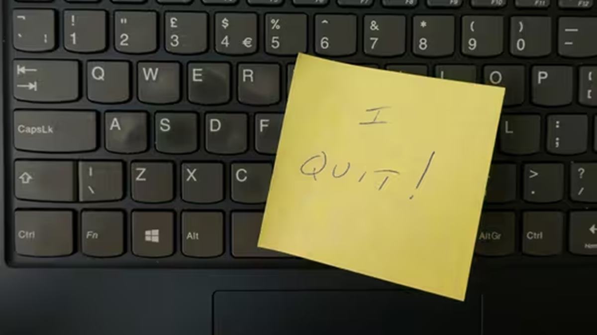 HR calls out colleague, management in resignation email over employee treatment