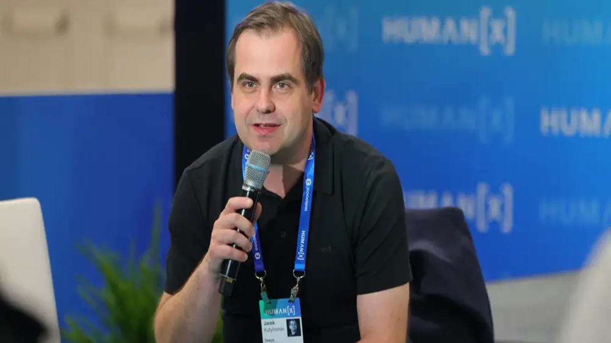 This AI-pilled CEO's memo cutting over 21% of the company is a prime example of the new layoffs playbook