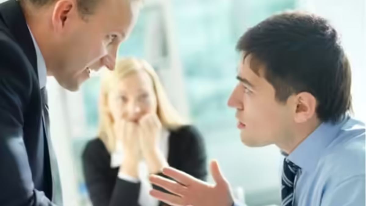 Employee, with a dying dad in hospital gets asked to take night off, give boss report, silences manager: 'He might not...'