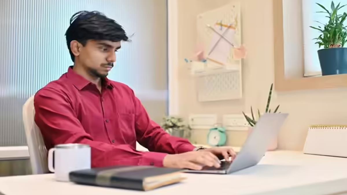 Despite layoffs, Indian techie gets 2 global offers from Silicon Valley and Europe. But rejects both. Says, 'I would rather fix it than fake it'