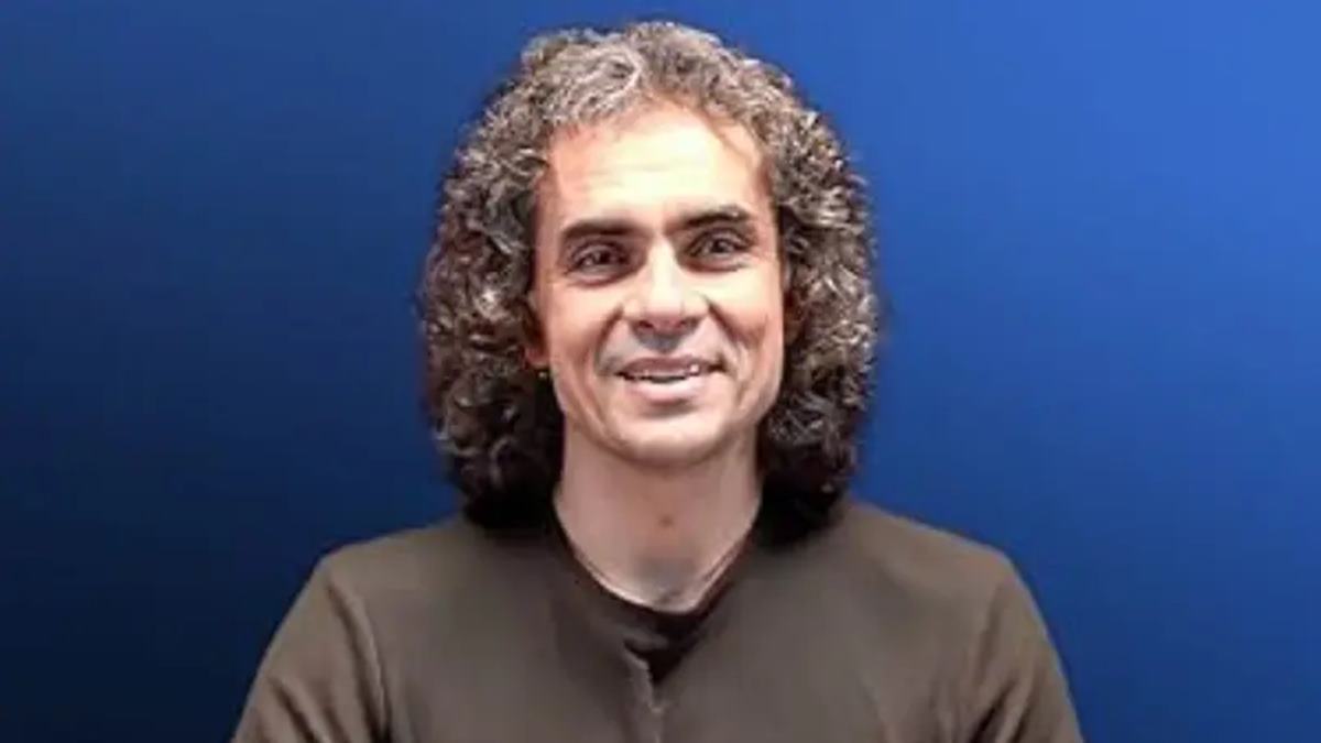 Imtiaz Ali says fans quitting corporate jobs after watching Ranbir Kapoor film makes him feel ‘responsible and guilty'