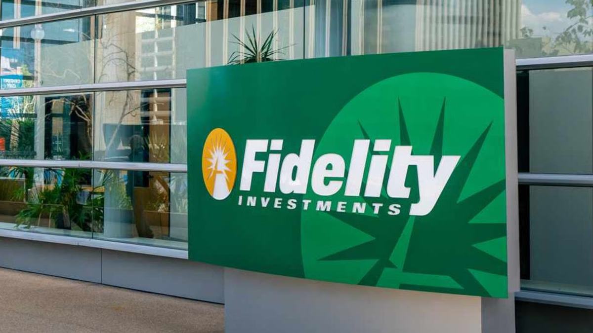 Fidelity Investments to cut around 1,000 jobs as it revamps technology operating model