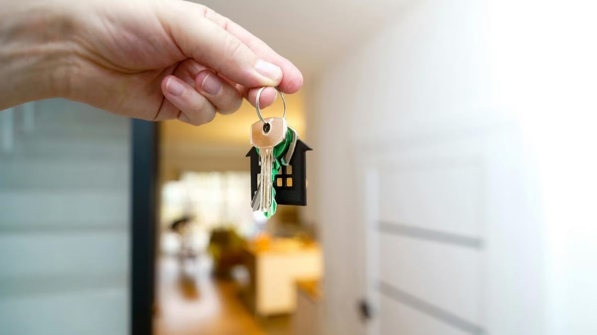 ‘With 2 salaries, we still struggled’: Techie explains why buying a house in UK was easier than in Bengaluru