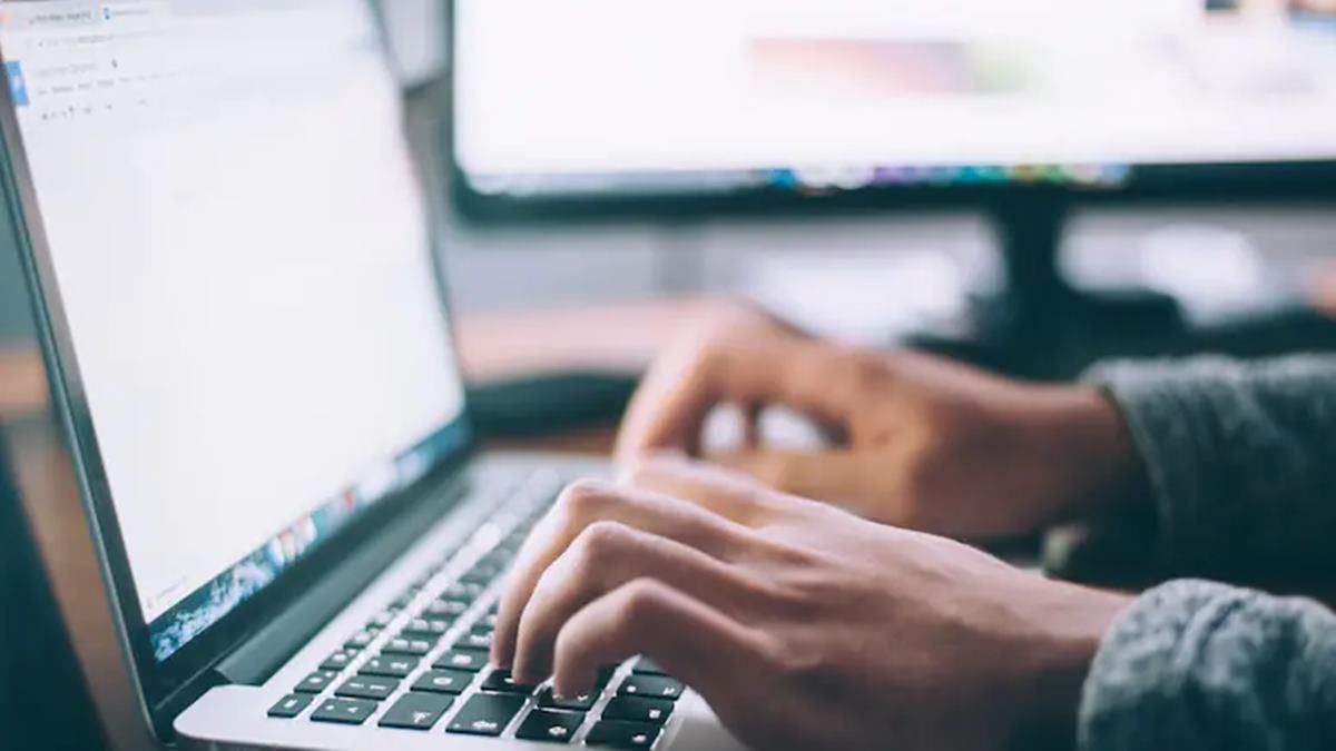 GenZ Most At Risk Of Job Scams, 54% Aspirants Ignore Warning Signs: LinkedIn