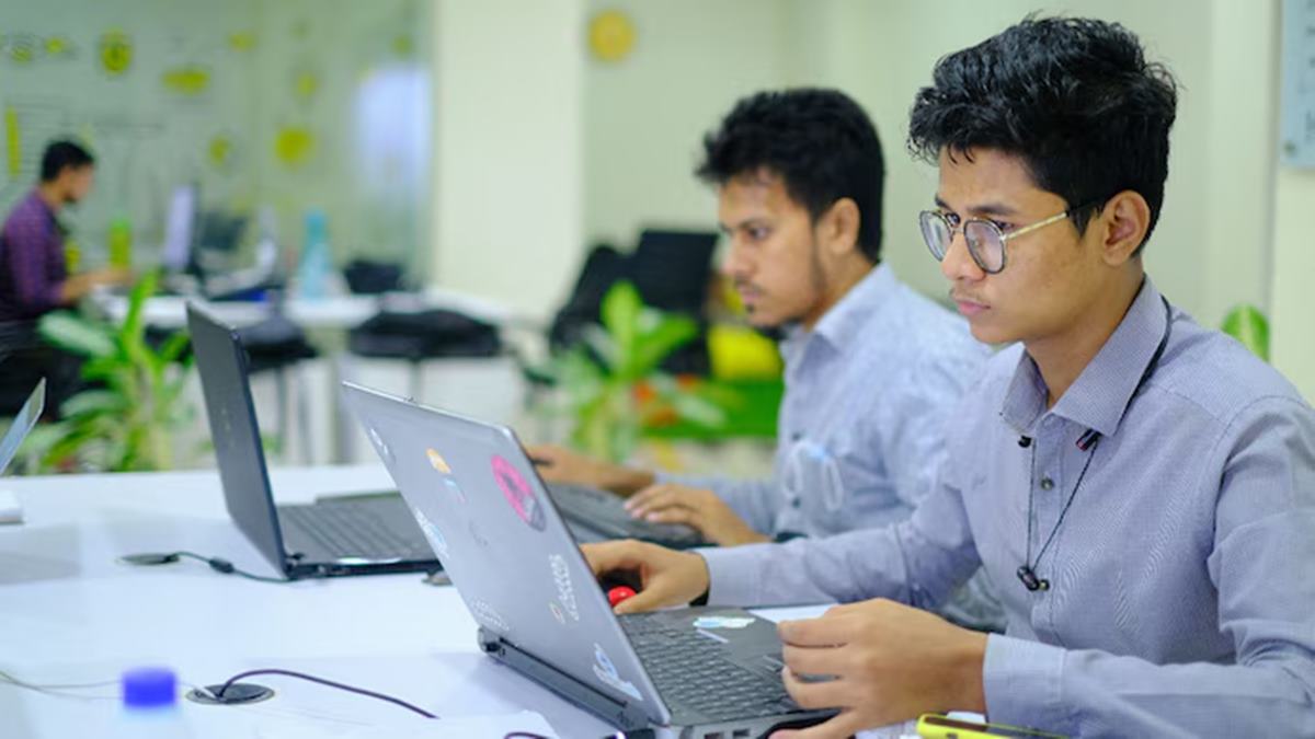 Gen Z wants to be bosses, but on their own terms. Is leadership changing?