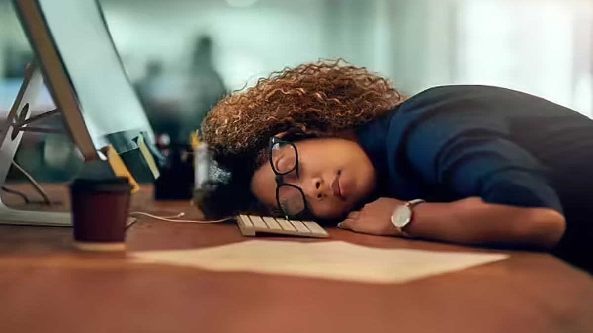 Poor employee sleep may be costing the US economy up to $867 billion a year, report finds