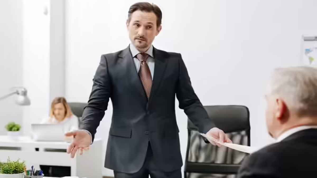 ‘I am not flexible with losing approved benefits’: Manager denies advance leave request. Employee asks for reason in writing