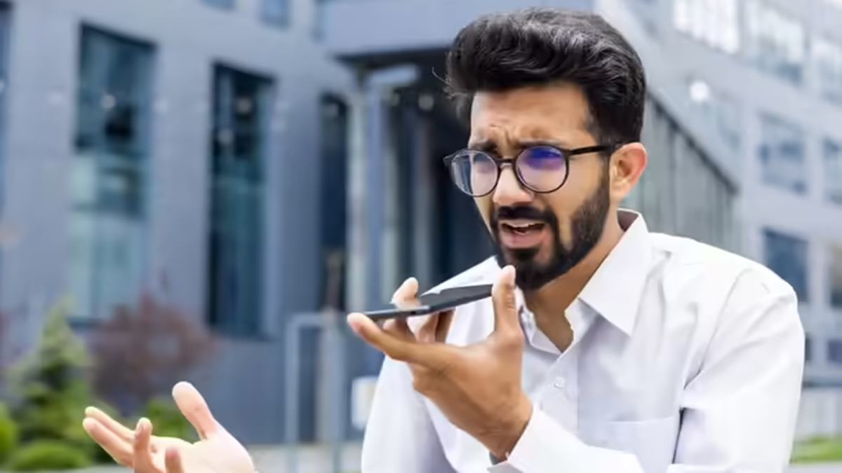 Employee's father was in the hospital and wanted him by his side. Manager says, 'You need to prioritize'. Employee's response left manager speechless