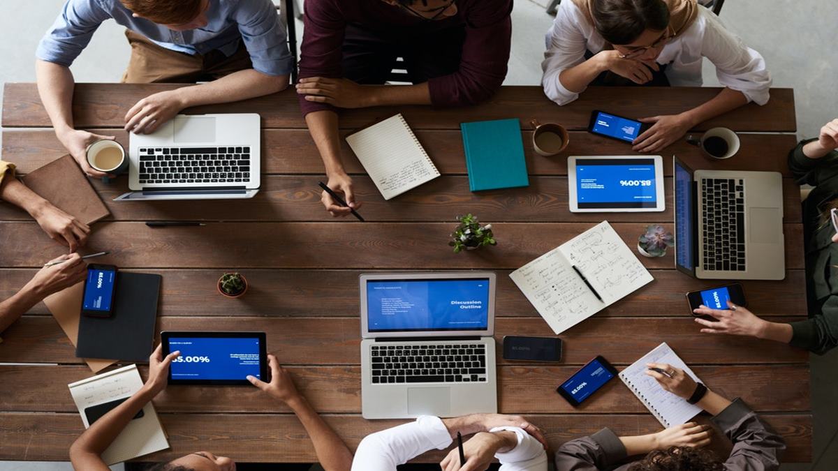 Why Workplace Technology Alone Isn’t Enough to Improve Productivity