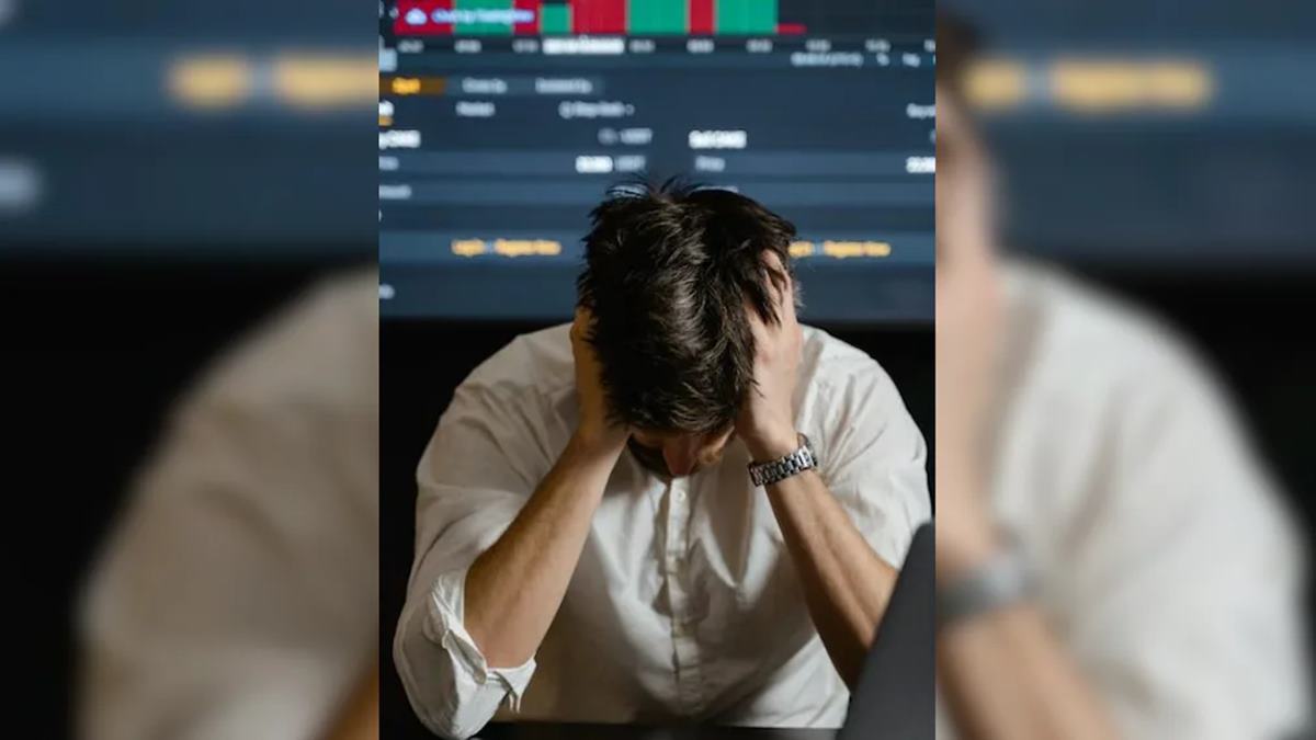 Panic In Silicon Valley: Why 15,000 Indians Fled US Last Year - With More On Their Way