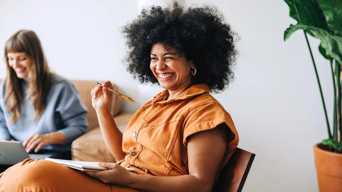 10 Workplace Habits Many Women Learn That Ultimately Hold Women Back