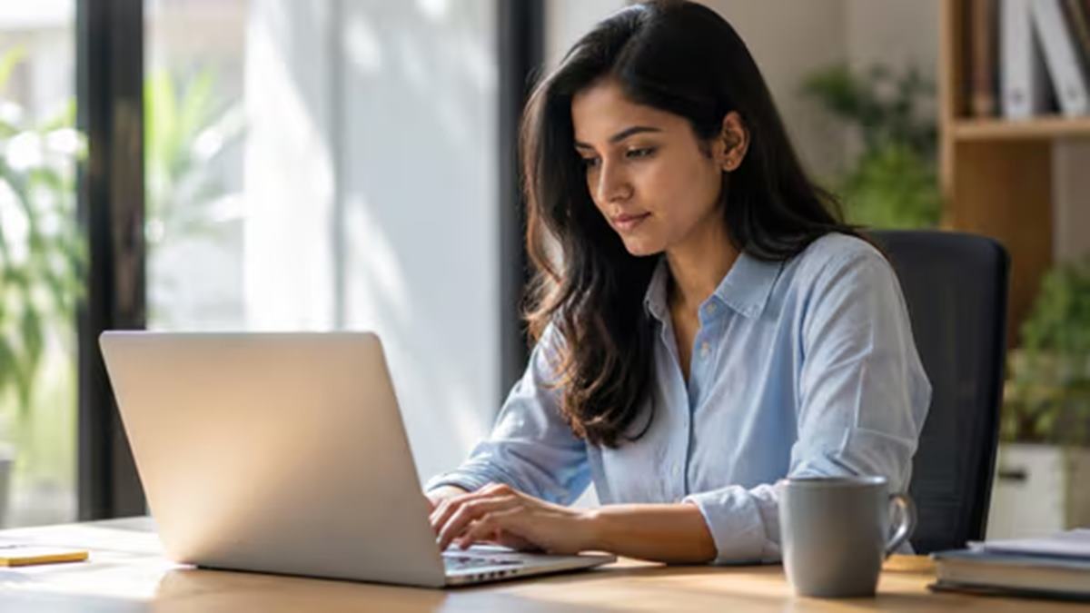Gen Z employee rejects 9 pm meeting request, says burnout starts with ‘just one meeting’