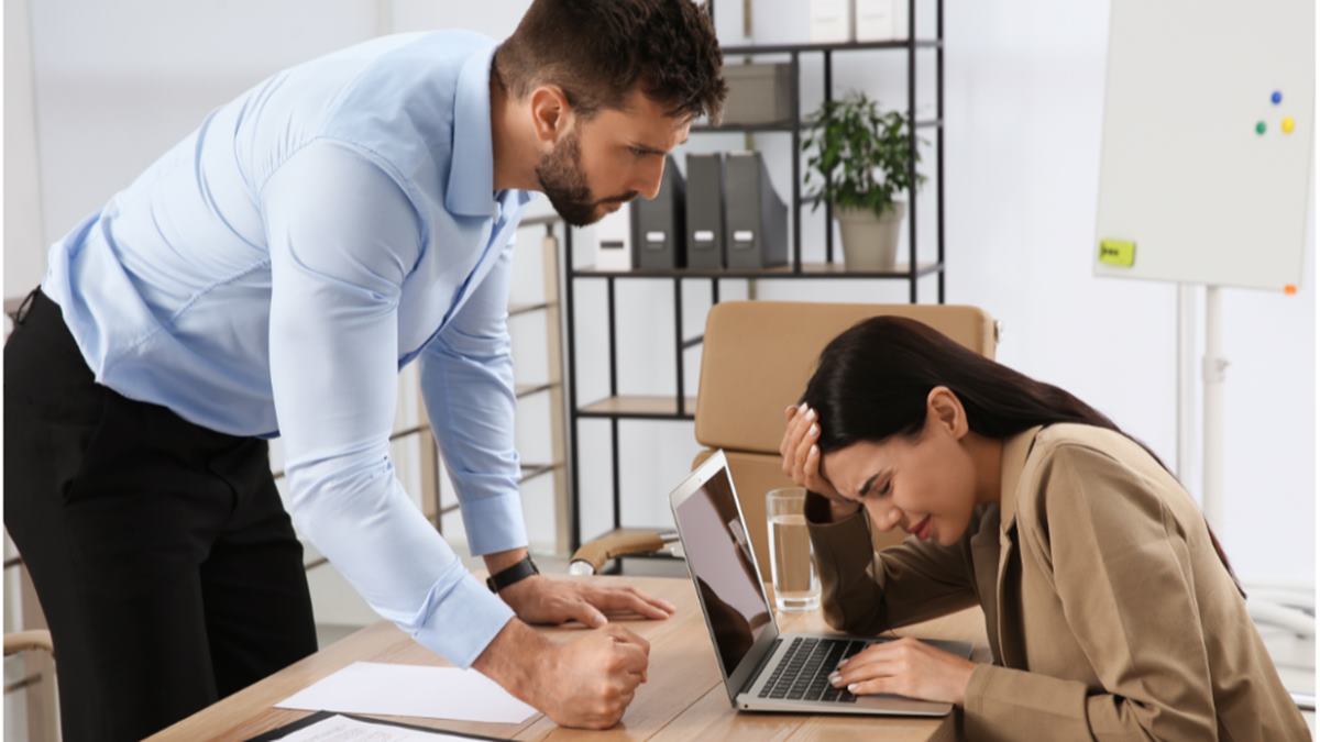 ‘I Cried Every Day, Scared To Start Again’: Woman Shares How Toxic Job Crushed Her Confidence