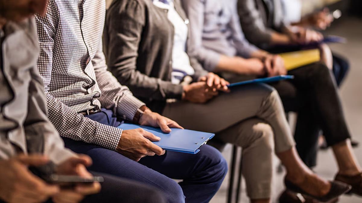 Entry-level IT hiring dips as firms seek experience