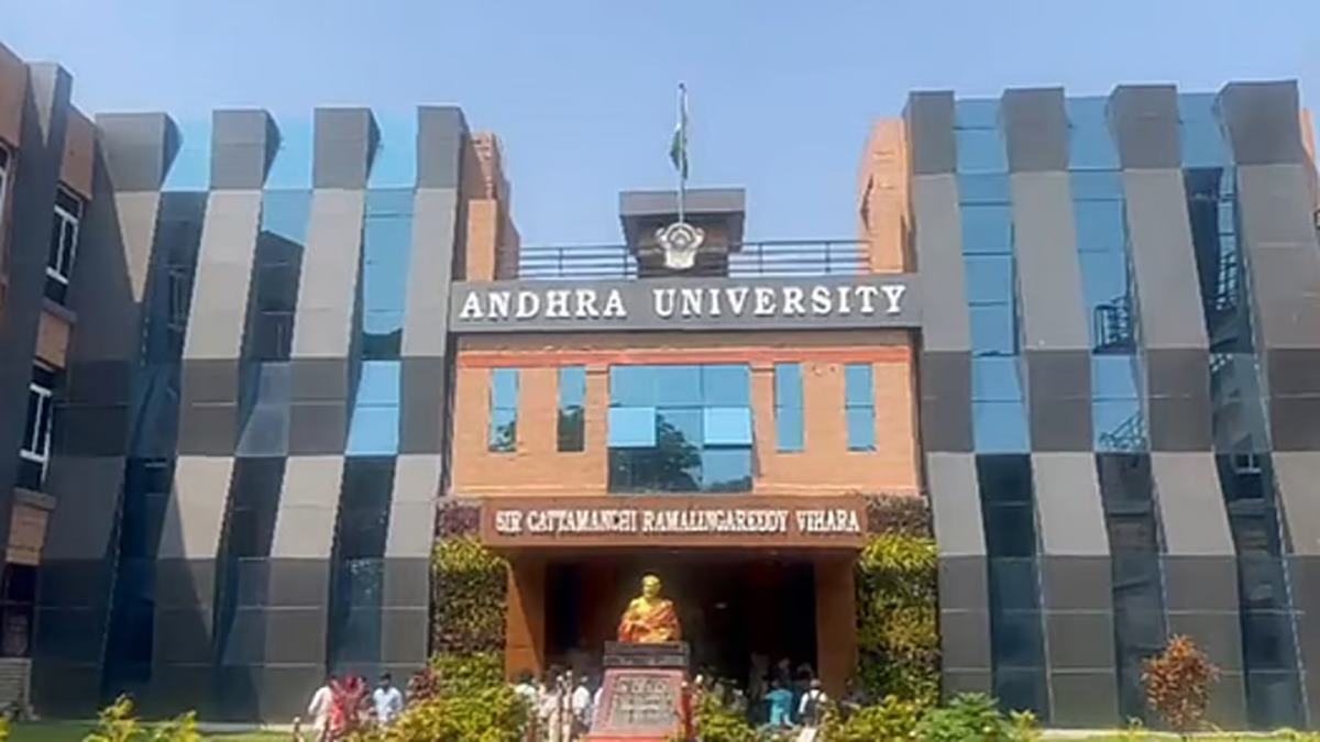 Andhra University cautions unemployed youth against fraudulent job offers