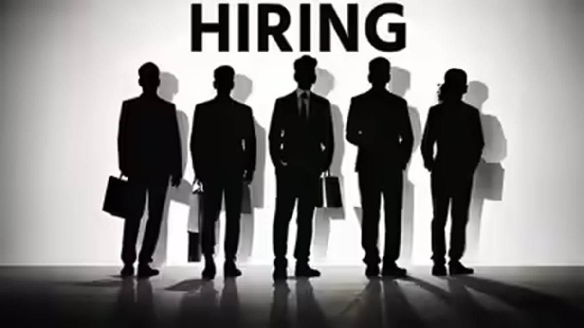 West Asia conflict dampens senior hiring demand