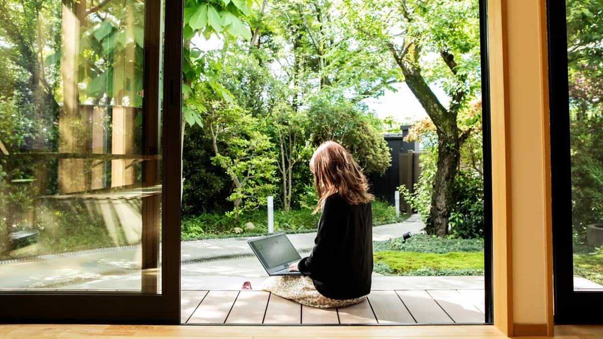 Gen Z hates 9 to5 jobs? Why young graduates are ditching hiring queues for self-employment and startups: Report