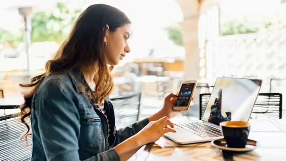 Rs 800 per day, free AC, soft music: Bengaluru woman explains why she loves working from cafés