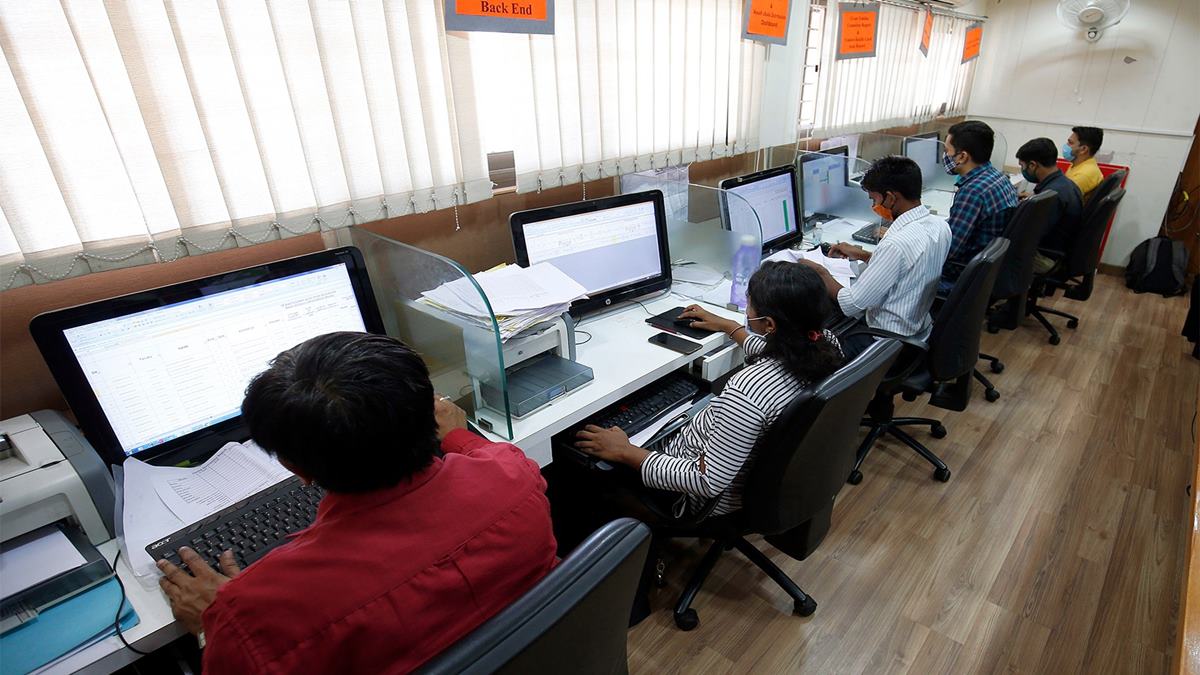 India's Marketing sector sees sharp rise in fresher hiring, driven by AI and analytics roles: Report